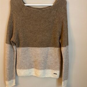 Abercrombie & Fitch Women's Tan and Cream Sweater
